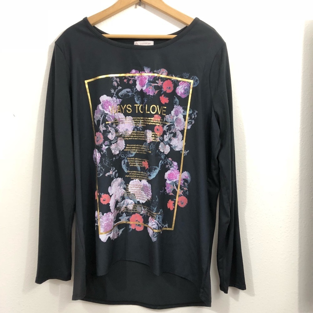 Dressbarn Long Sleeve Black “Love” Poetry Floral Graphic Tee Gold